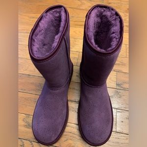 UGG Classic Short Metallic “Pinot Noir” Women’s boot size 12